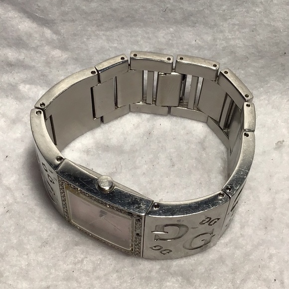 Guess Vintage Wristwatch - Picture 3 of 8